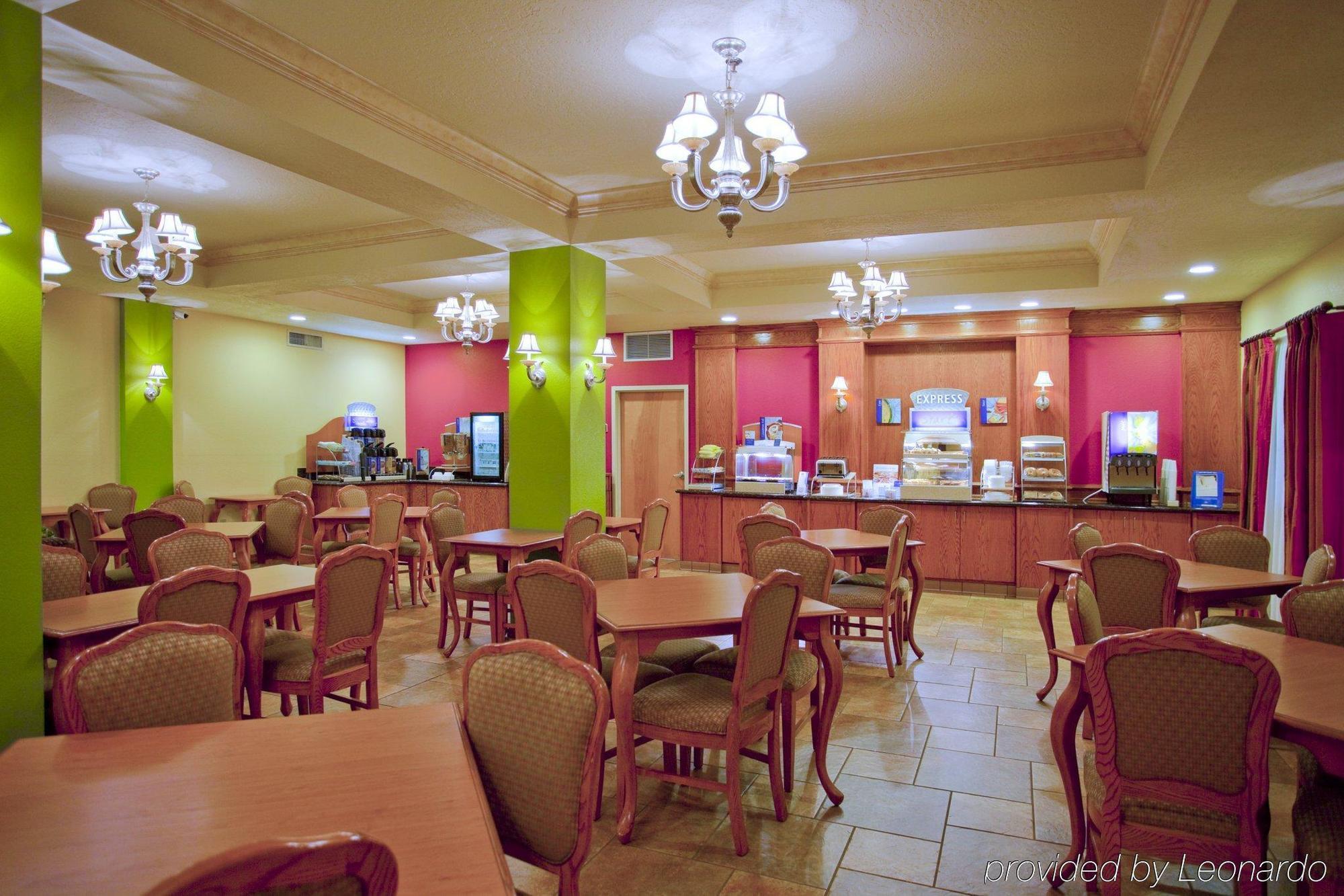 Holiday Inn Express Hotel & Suites Hesperia, An Ihg Hotel Eksteriør billede