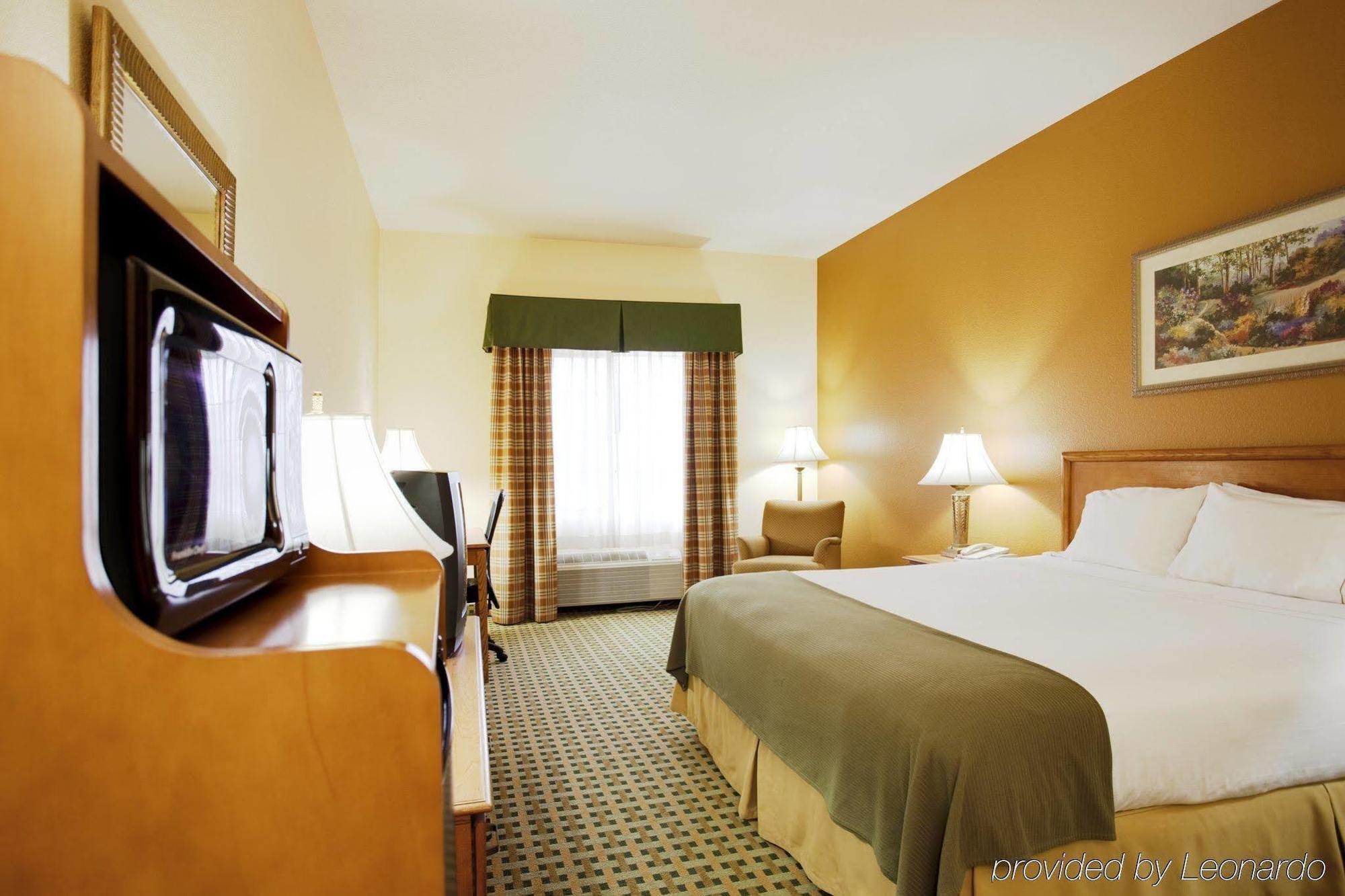 Holiday Inn Express Hotel & Suites Hesperia, An Ihg Hotel Eksteriør billede